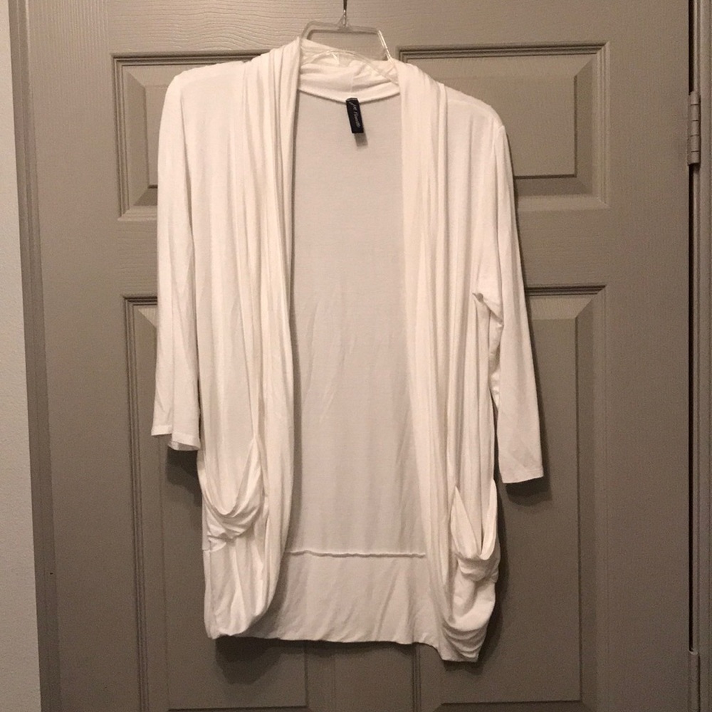 White Cardigan—has pockets & super comfy!